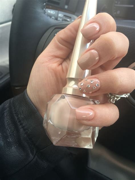 christian louboutin nail polish tutulle.